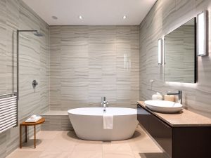 Băi moderne cu echipamente elegante și design contemporan.